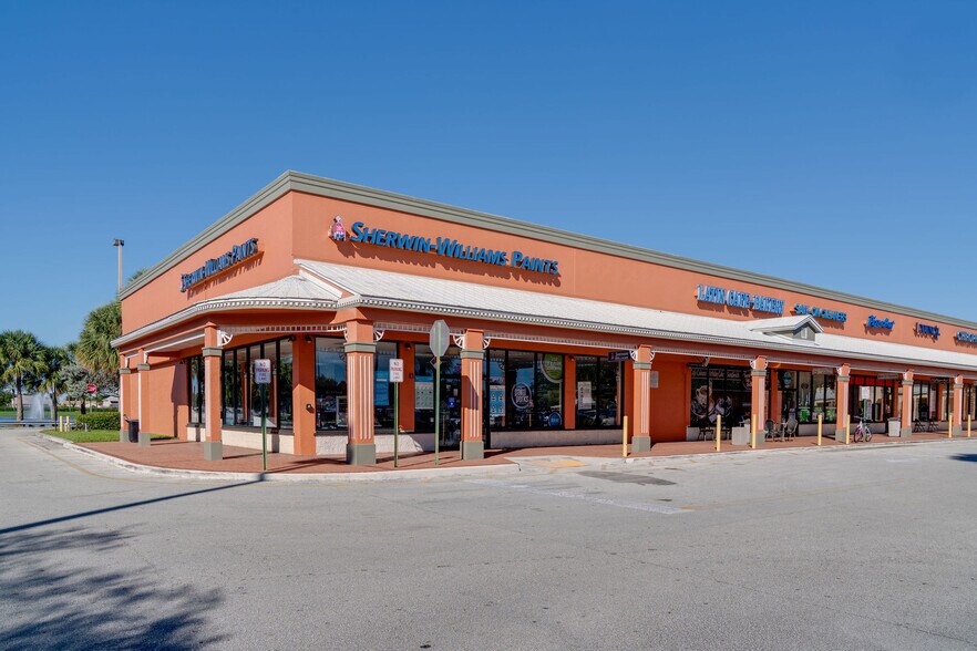 More Photos Of 18411-18489 Pines Blvd, Pembroke Pines General Retail For Lease