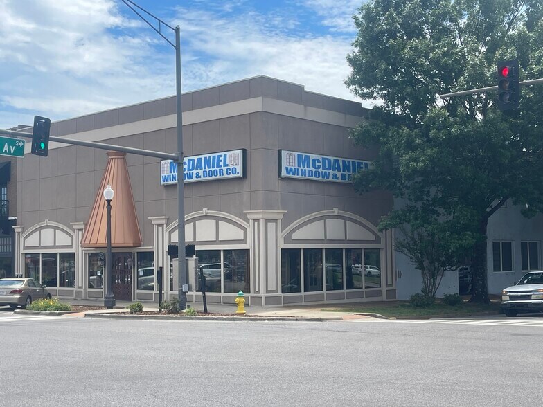Primary Photo Of 300 E Tennessee St, Florence Flex For Sale