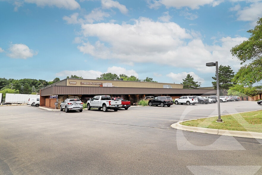 Primary Photo Of 24404 Indoplex Cir, Farmington Hills Warehouse For Sale