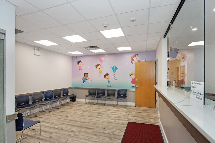 More Photos Of , Bayside Office For Sale