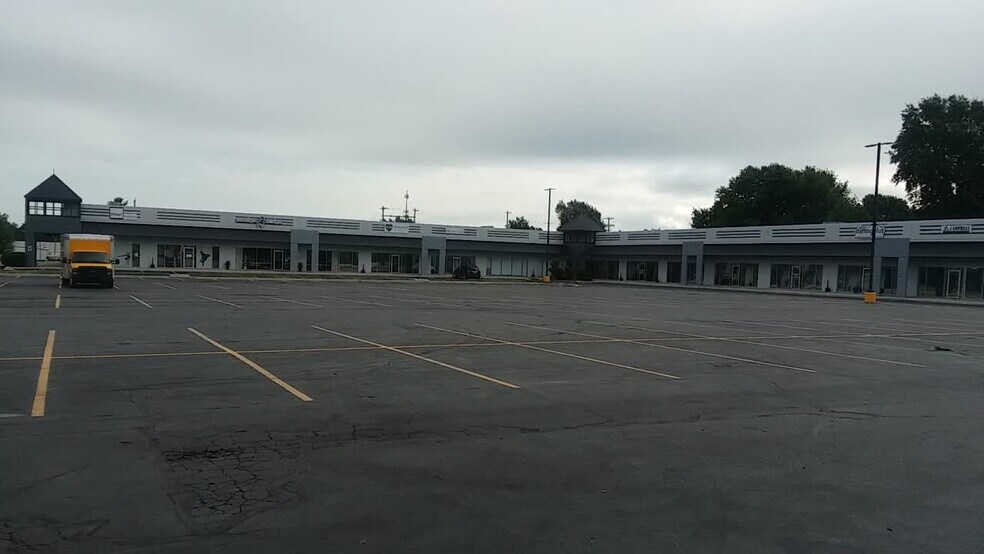 Primary Photo Of 3322 S Campbell Ave, Springfield General Retail For Lease