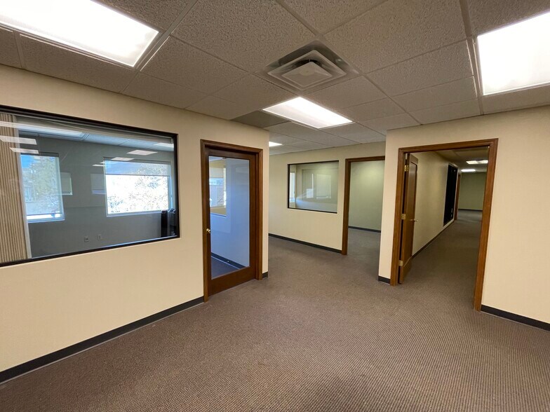 More Photos Of 510-514 Wilcox St, Castle Rock Office For Sale