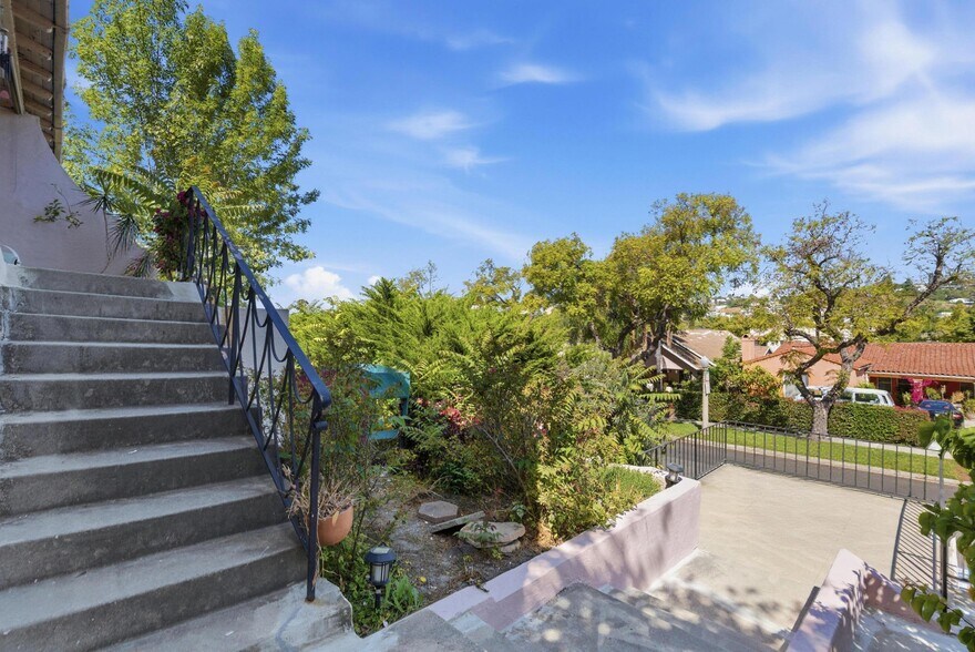 More Photos Of 66 Hampden Ter, Alhambra Multifamily For Sale