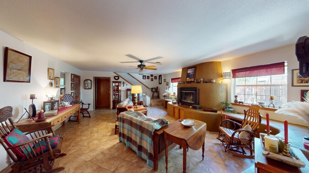 More Photos Of 1804 E College Blvd, Roswell General Retail For Sale