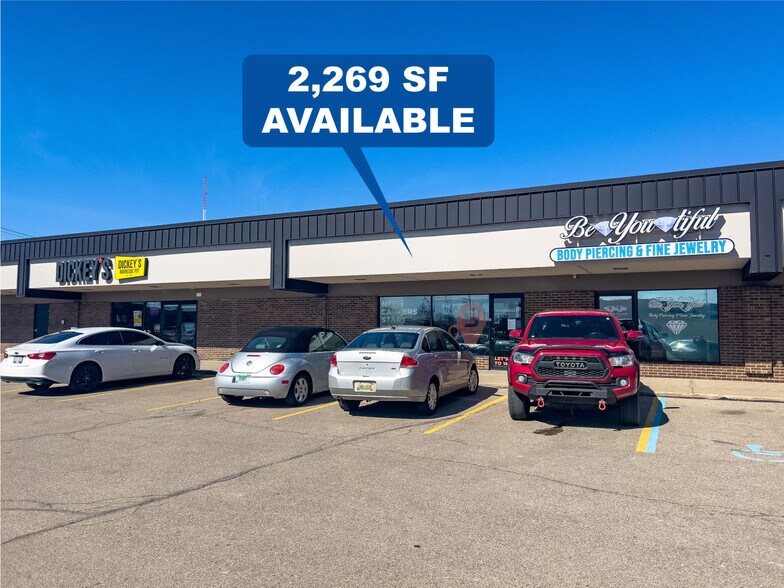 More Photos Of 310 N Clippert St, Lansing Unknown For Lease