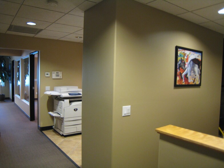 More Photos Of 118 N State College Blvd, Fullerton Medical For Lease