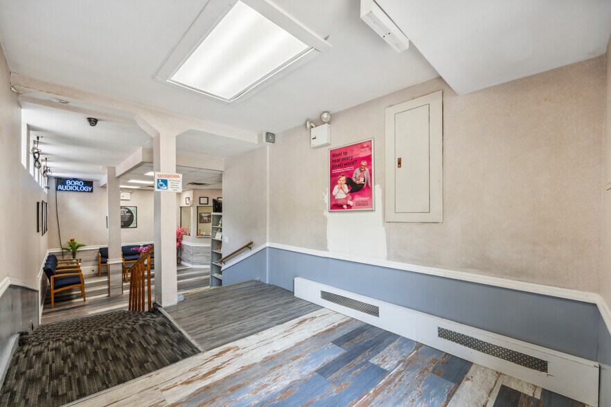 More Photos Of 207 Prospect Park SW, Brooklyn Apartments For Sale