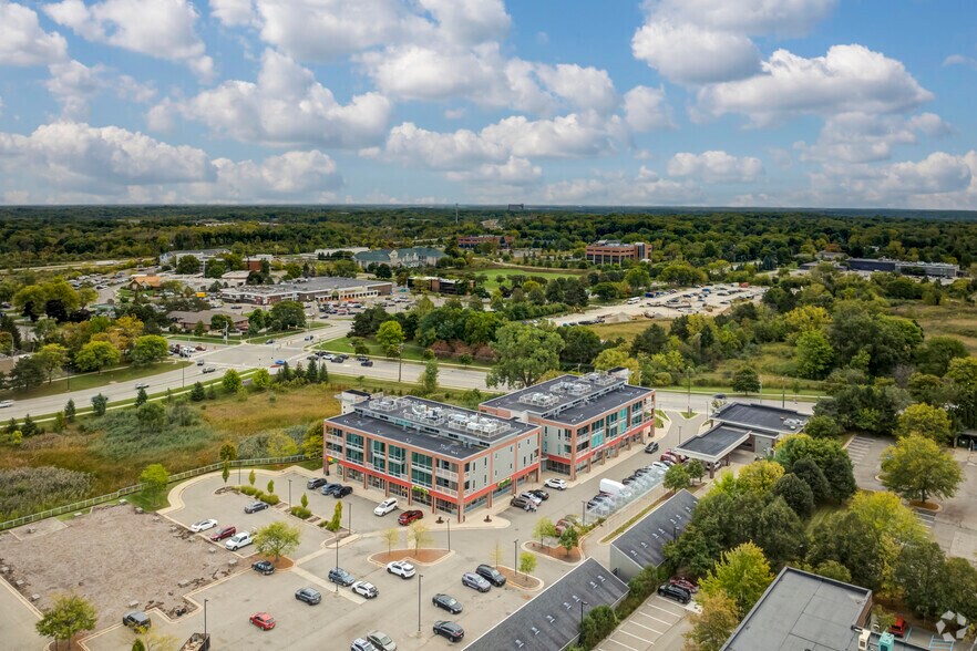 More Photos Of 3425 Plymouth Rd, Ann Arbor Apartments For Lease