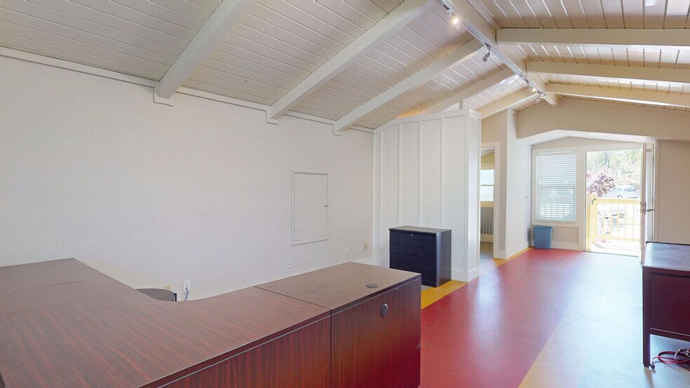 More Photos Of 133 Brunswick Rd, Grass Valley Medical For Sale