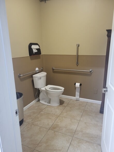 More Photos Of 415 E 3rd Ave, Post Falls Freestanding For Sale