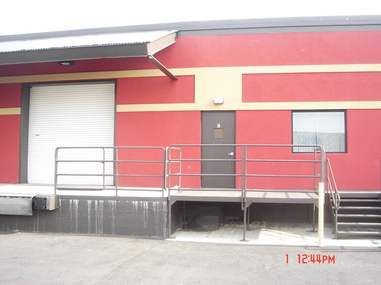 More Photos Of 111 Leuning St, South Hackensack Warehouse For Lease