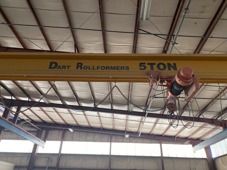 More Photos Of 17260 Muskrat Ave, Adelanto Warehouse For Lease