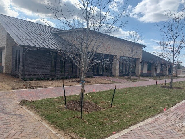 More Photos Of 13024 Dallas Pky, Frisco Medical For Sale