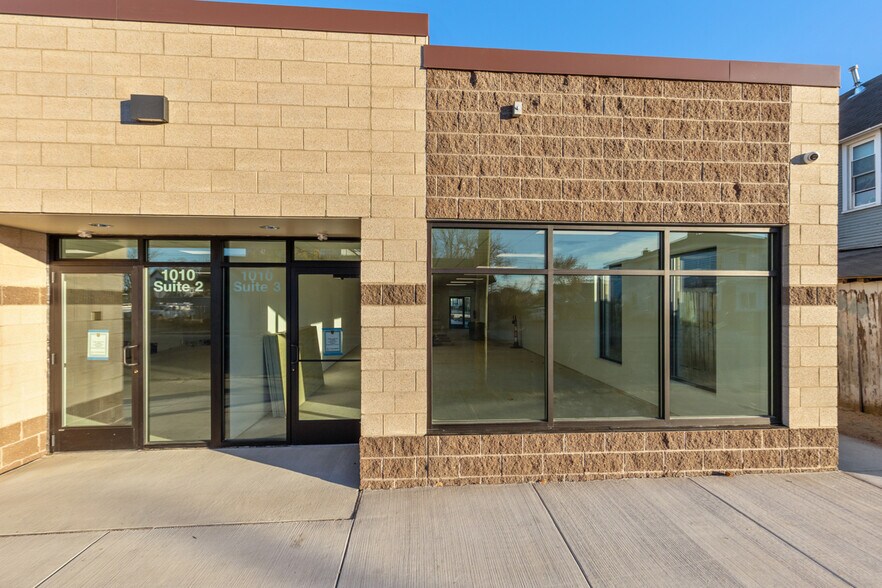 More Photos Of 1010 Cesar E Chavez Ave SW, Grand Rapids General Retail For Lease