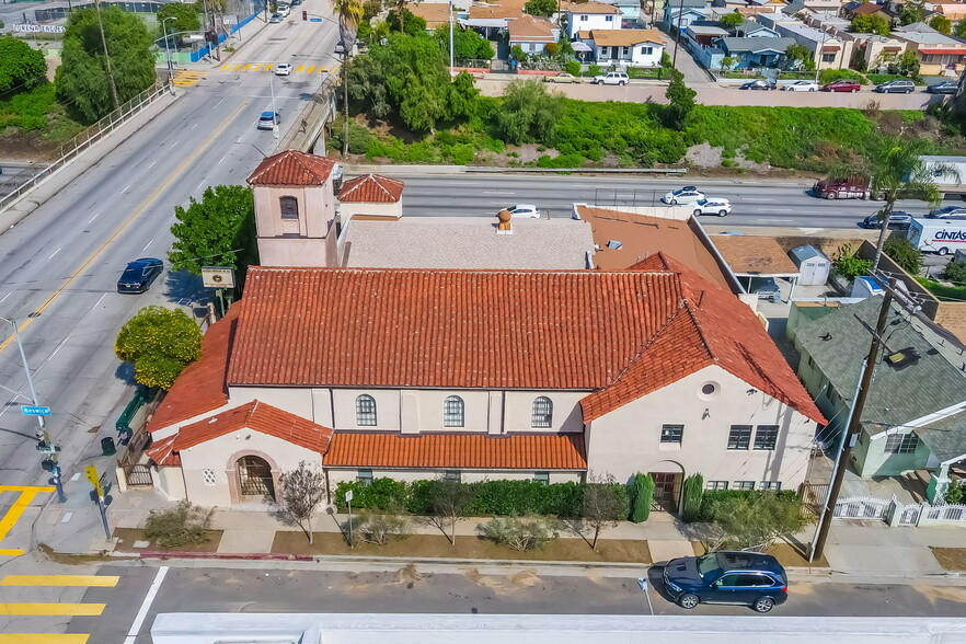 More Photos Of 1100 S Lorena St, Los Angeles Religious Facility For Sale