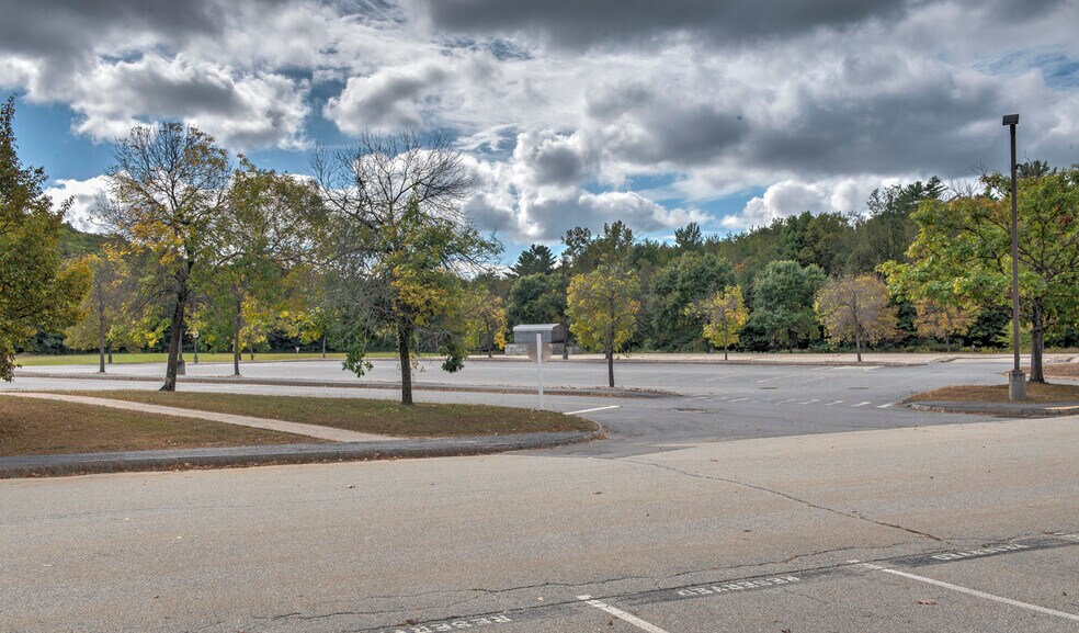 More Photos Of 10 Bowman Dr, Keene Warehouse For Sale