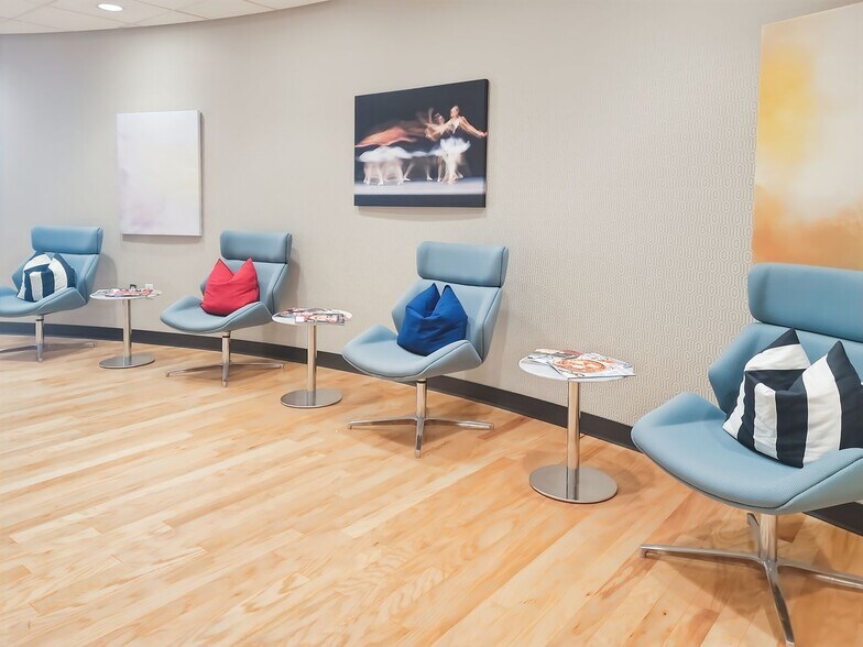 More Photos Of 725 Cool Springs Blvd, Franklin Coworking Space