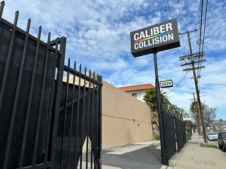 More Photos Of 6929 Laurel Canyon Blvd, North Hollywood Auto Repair For Lease