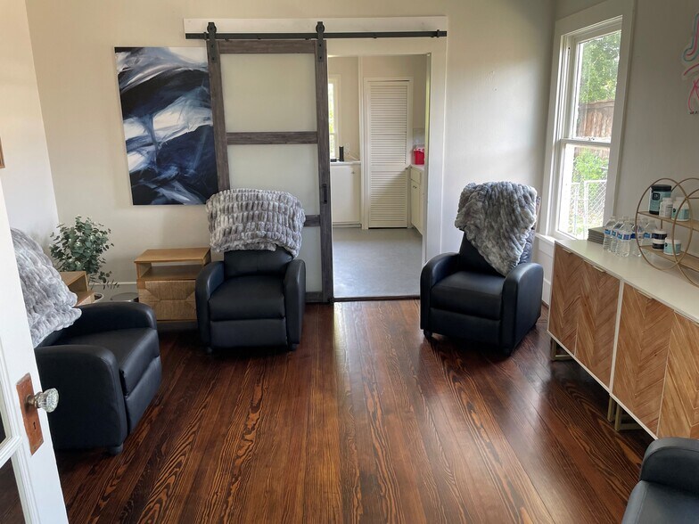 More Photos Of 1620 Enderly Pl, Fort Worth Medical For Lease