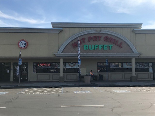 More Photos Of 406-498 W Shaw Ave, Clovis Unknown For Lease