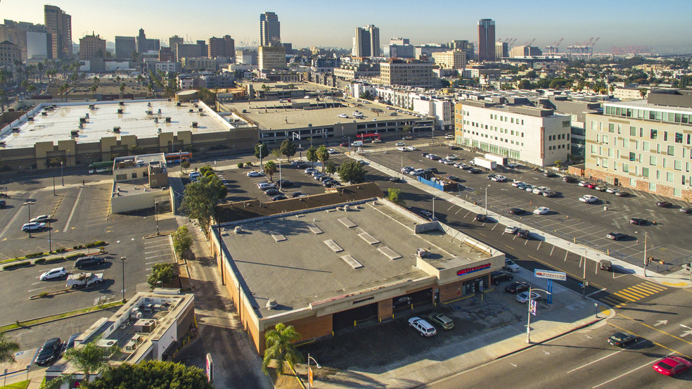 Primary Photo Of 636 Locust Ave, Long Beach Auto Repair For Lease