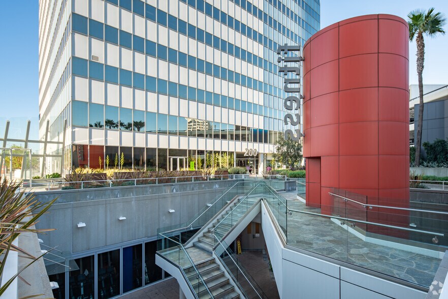 More Photos Of 200 N Pacific Coast Hwy, El Segundo Office For Lease