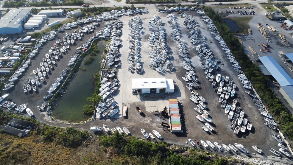 More Photos Of 2063 20th Ave SE, Largo Industrial For Lease