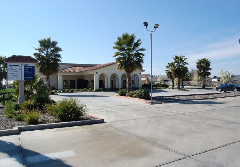 More Photos Of 145 S Newmark Ave, Parlier Office For Sale