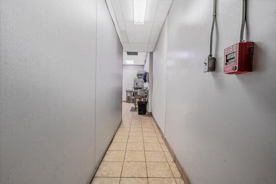 More Photos Of 3404 Main St, Homestead Storefront For Sale
