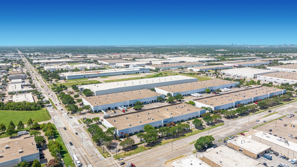 More Photos Of 3650 W Miller Rd, Garland Unknown For Lease