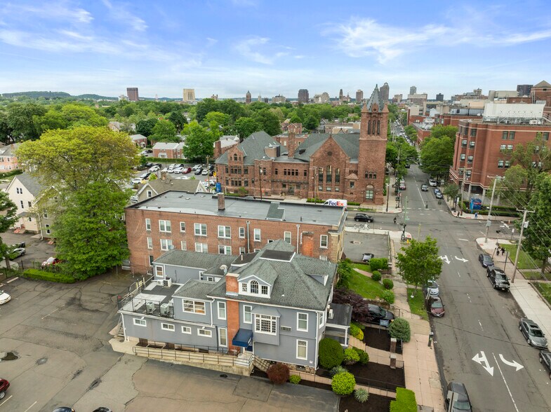 More Photos Of 1481 Chapel St, New Haven Office For Sale