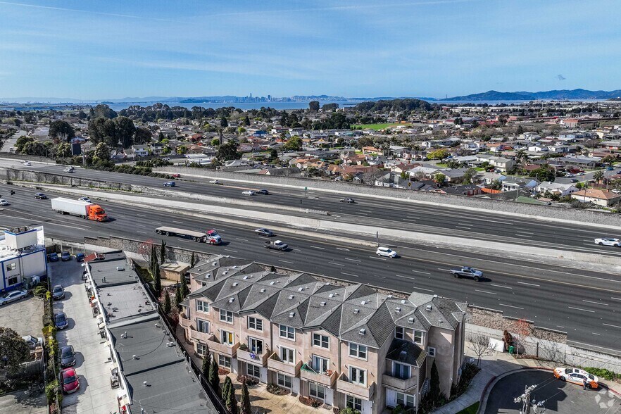 More Photos Of 5114 Wall Ave, Richmond Apartments For Sale