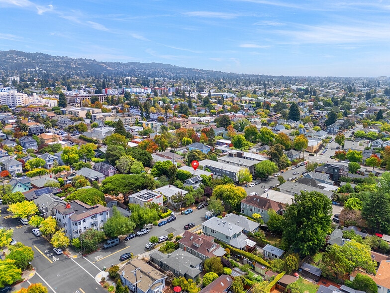 More Photos Of 2425 Grant St, Berkeley Apartments For Sale