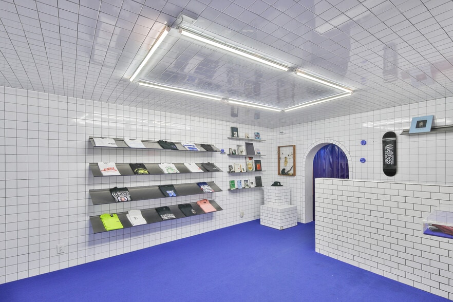 More Photos Of 5017 Exposition Blvd, Los Angeles Office Residential For Sale