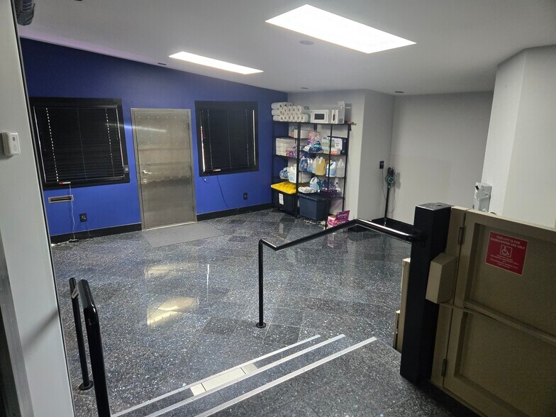 More Photos Of 1510 4th St, Santa Rosa Office For Sale