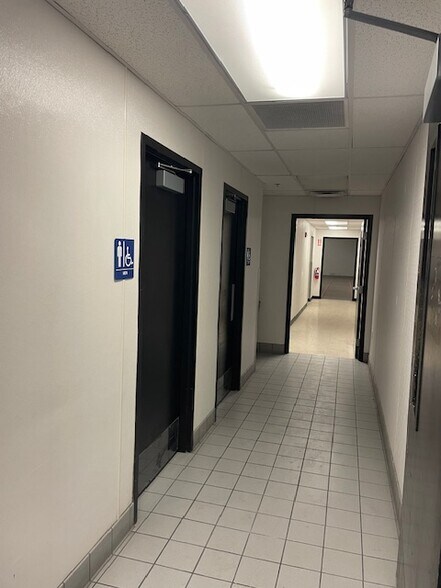 More Photos Of 910 Jacks Valley Rd, Carson City Unknown For Lease