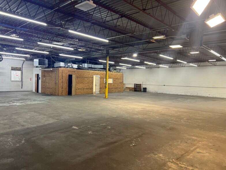 More Photos Of 119 Horsham Rd, Horsham Township Light Distribution For Lease