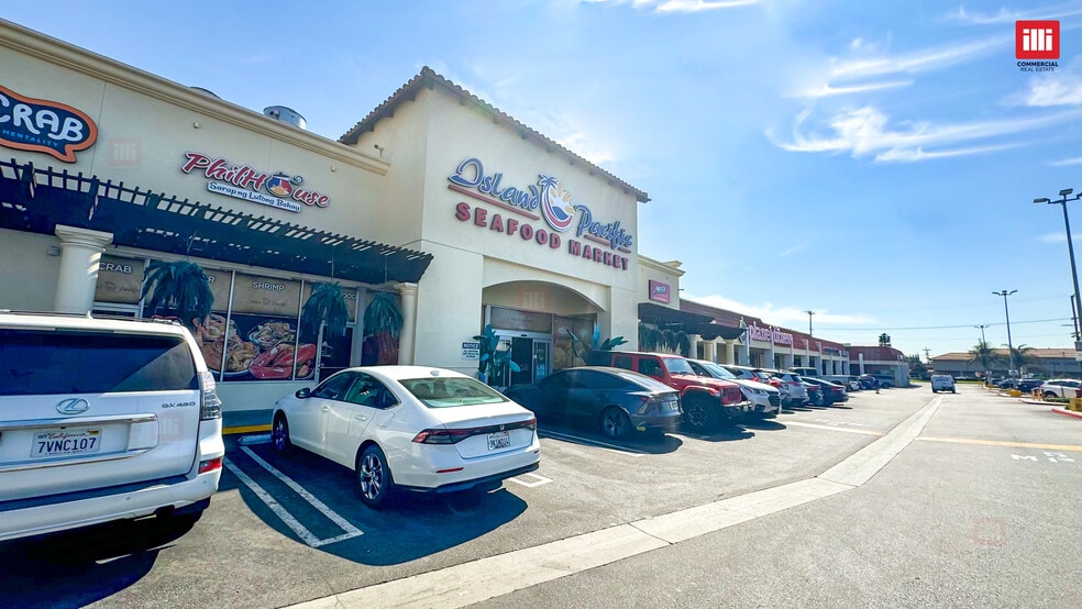 More Photos Of 11112-11160 Balboa Blvd, Granada Hills Unknown For Lease