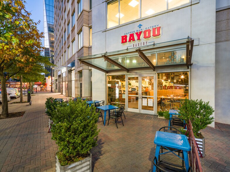 More Photos Of 1515 N Courthouse Rd, Arlington Office For Lease