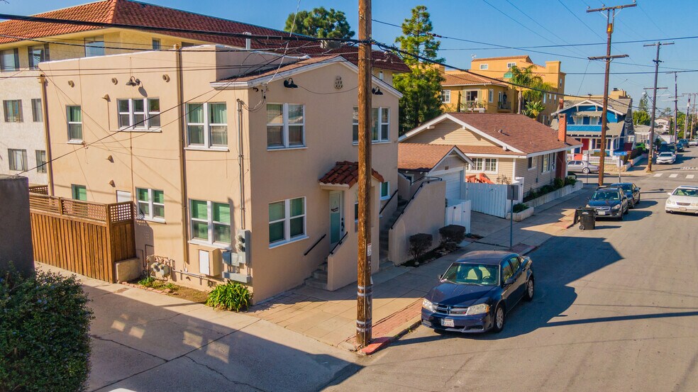 More Photos Of 4095 Front St, San Diego Apartments For Sale