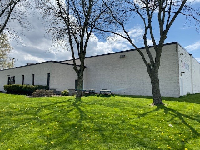 More Photos Of 8420 South Ave, Youngstown Manufacturing For Sale