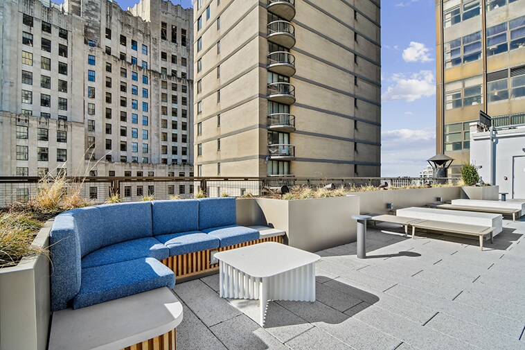 More Photos Of 360 Park Ave S, New York Office For Lease