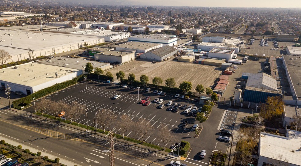 More Photos Of 1850 Fairway Dr, San Leandro Land For Lease
