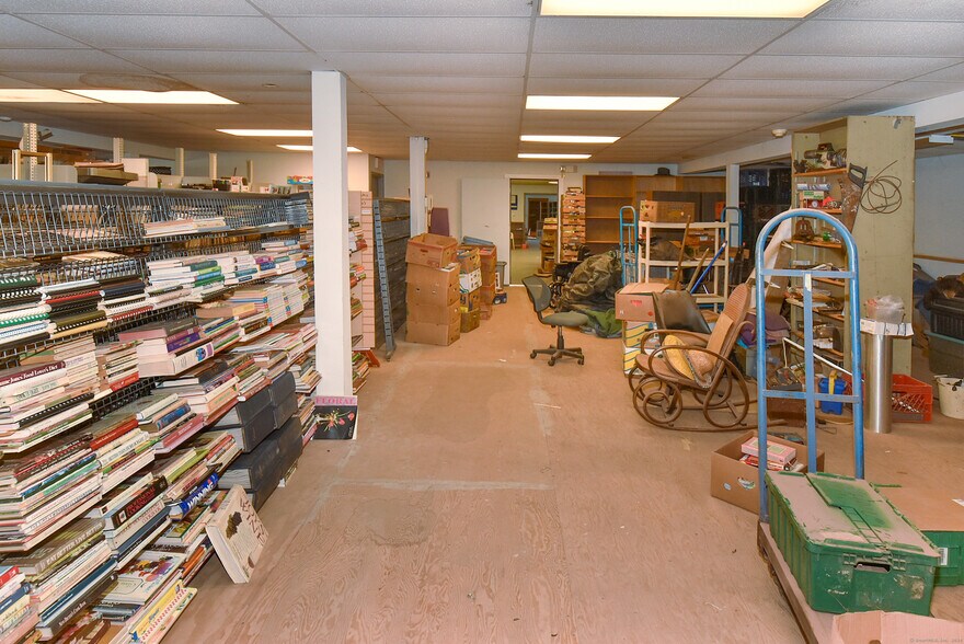 More Photos Of 712 Bread and Milk St, Coventry Manufacturing For Sale