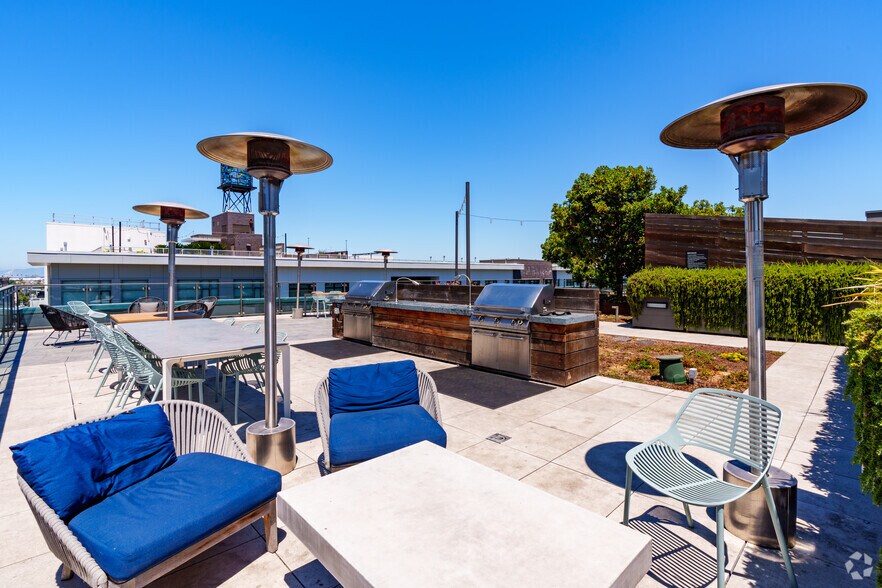 More Photos Of 2302 Valdez St, Oakland Apartments For Lease