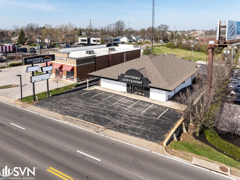 More Photos Of 2395 Nicholasville Rd, Lexington General Retail For Sale