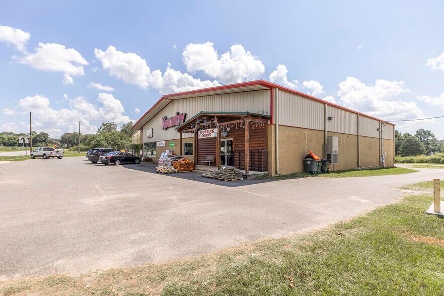 More Photos Of 3260 GA Highway 26 E, Montezuma Truck Stop For Sale