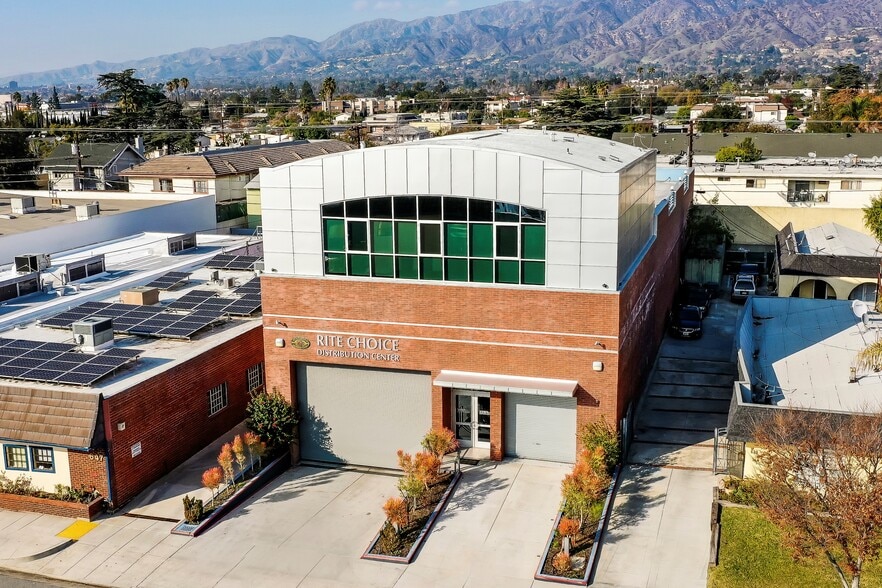 More Photos Of 645 W Broadway, Glendale Distribution For Lease