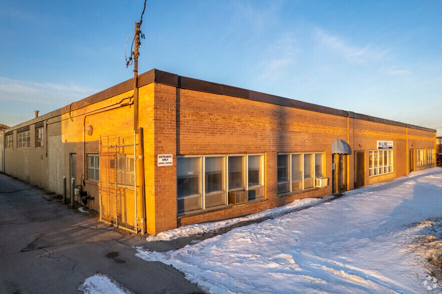 More Photos Of 119-121 Toryork Dr, Toronto Warehouse For Lease