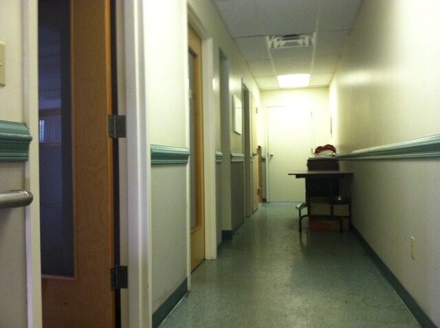 More Photos Of 177 Avenue C, Williston Flex For Lease